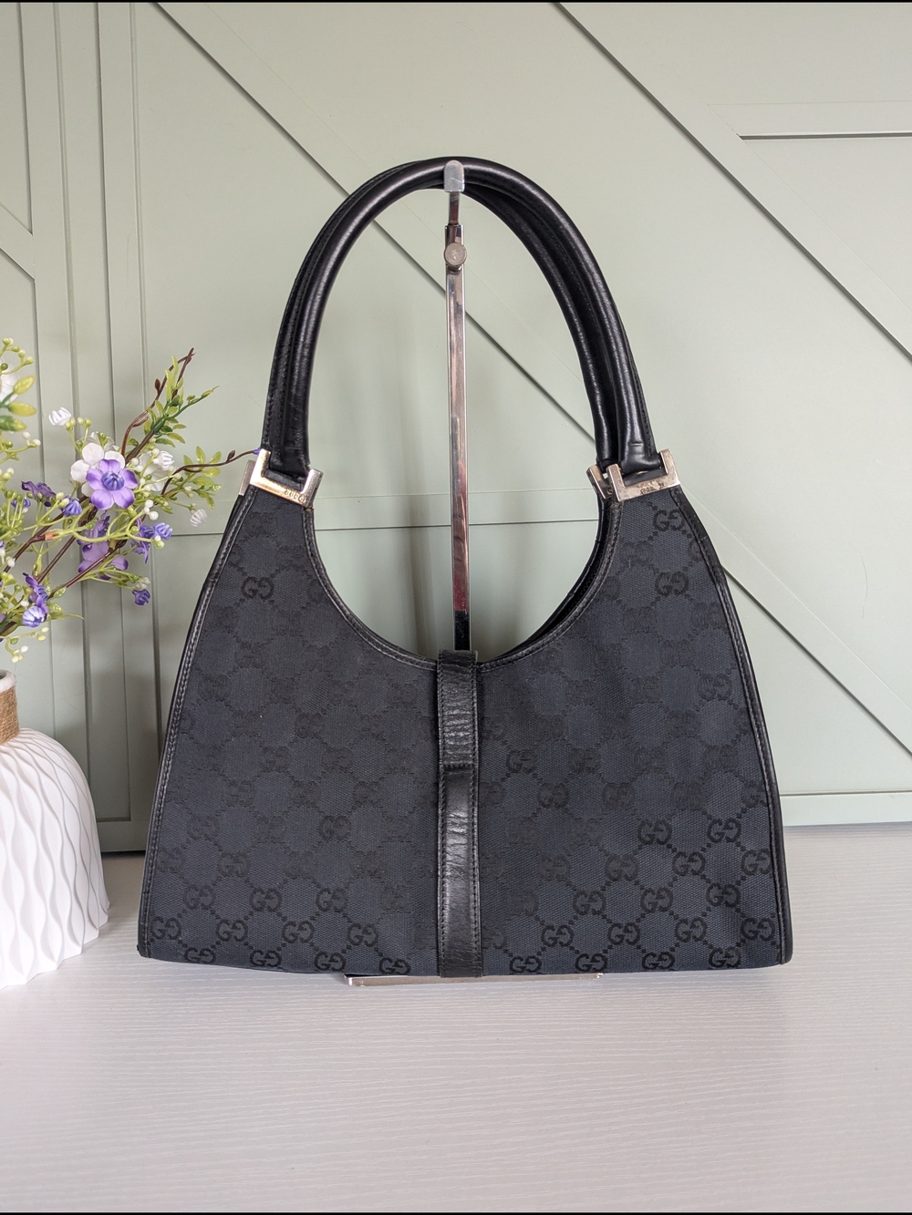 vintage Gucci Jackie Bardot Hobo Bag, recognized by its classic half-moon - Picture 6 of 16